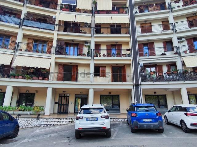 Appartamento in vendita a Avellino, Campania