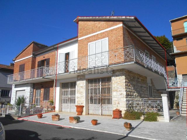 Appartamento in vendita a Torrita, Toscana