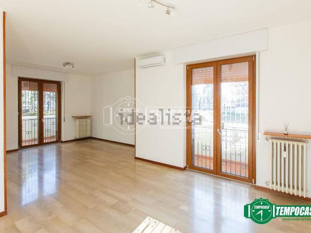 Appartamento in vendita a Busto Arsizio, Lombardia