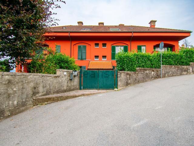 Appartamento in vendita a Roncaro, Piemonte
