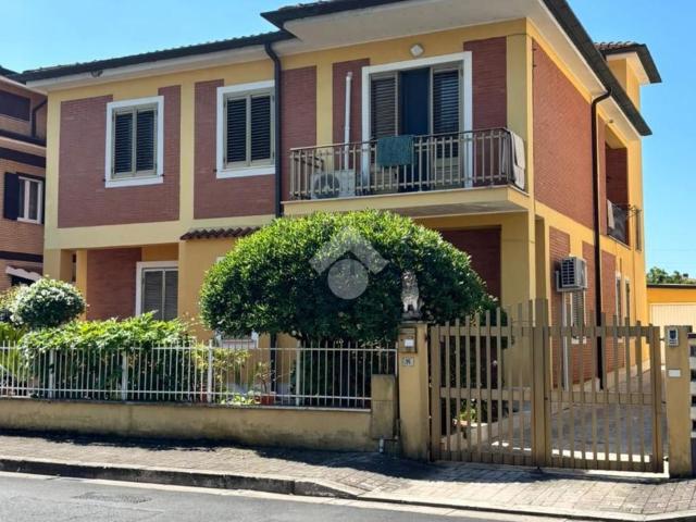 Appartamento in vendita a Gionchetto, Latina