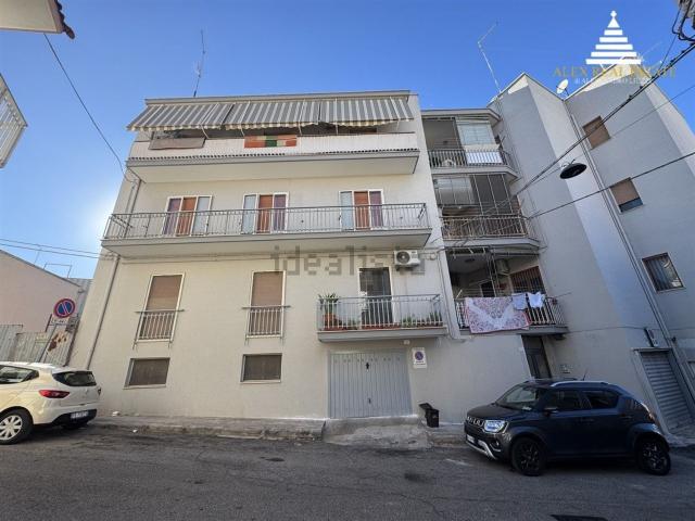 Appartamento in vendita a Crispiano, Taranto