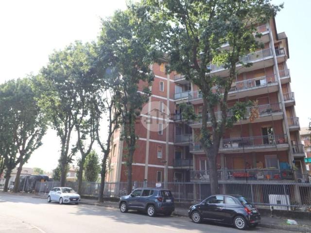 Appartamento in vendita a Rho, Lombardia