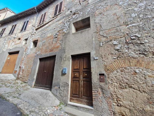 Appartamento in vendita a Amelia, Umbria