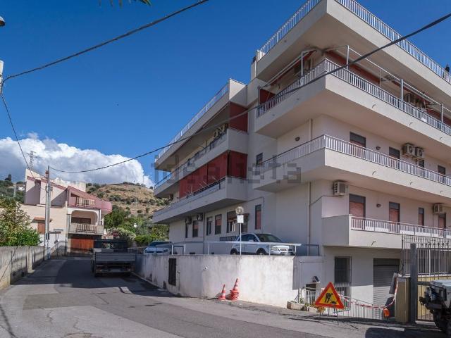 Appartamento in vendita a Furci Siculo, Sicilia