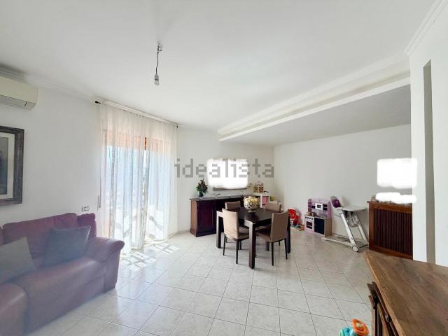Appartamento in vendita a Cisterna Faro, Roma Capitale