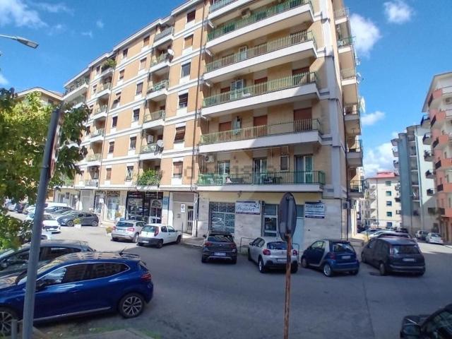 Appartamento in vendita a Città 2000, Calabria