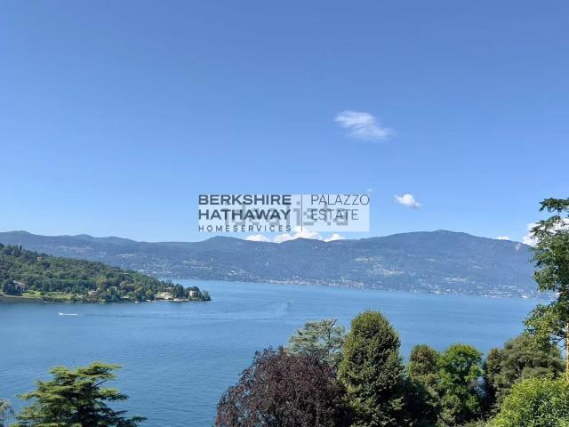 Appartamento in vendita a Comunità Montana Valli del Verbano, Laveno Mombello