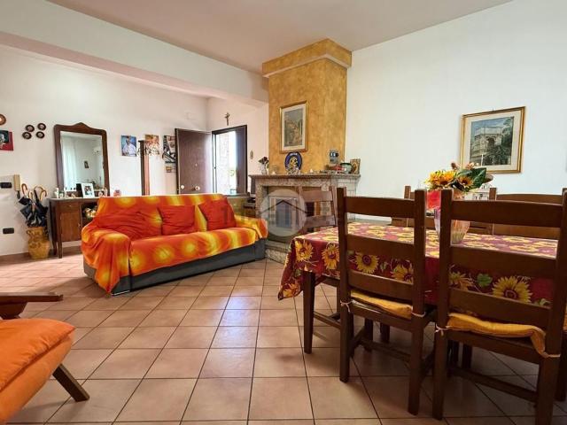 Appartamento in vendita a Corigliano-Rossano, Calabria