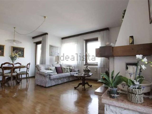 Appartamento in vendita a Grotta di Villazzano, Trento