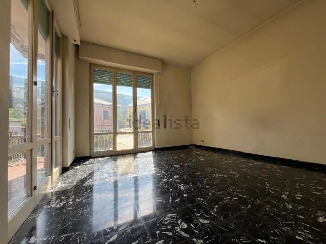 Appartamento in vendita a San Salvatore, Cogorno