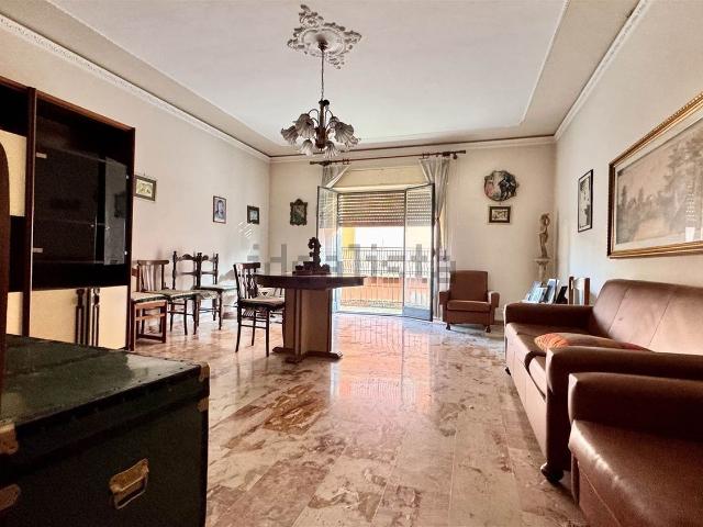 Appartamento in vendita a Militello In Val Di Catania, Catania