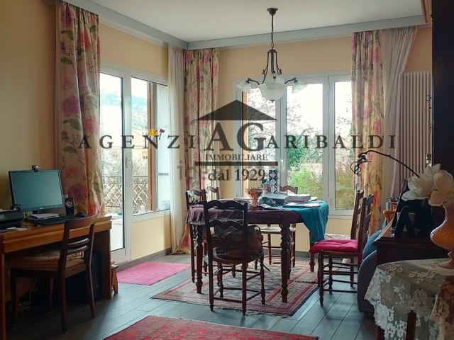 Appartamento in vendita a Ventimiglia, Liguria