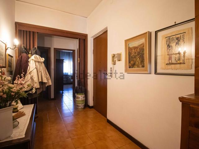 Appartamento in vendita a Sud-Est, Brenzone