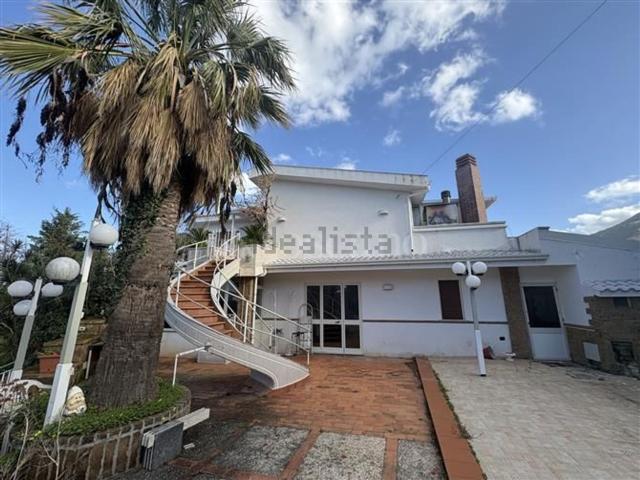 Appartamento in vendita a Piano Madonna, Altavilla Milicia