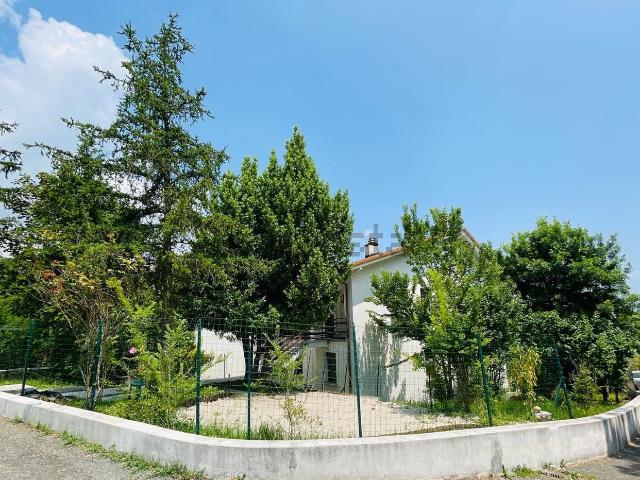 Appartamento in vendita a Unione dell'Appennino Bolognese, Gaggio Montano