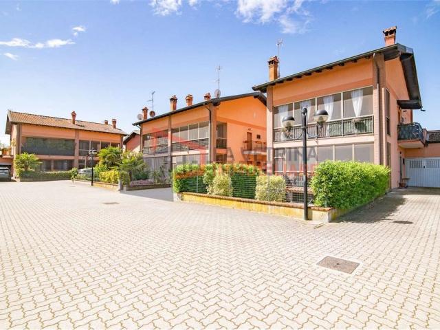 Appartamento in vendita a Giussago, Lombardia