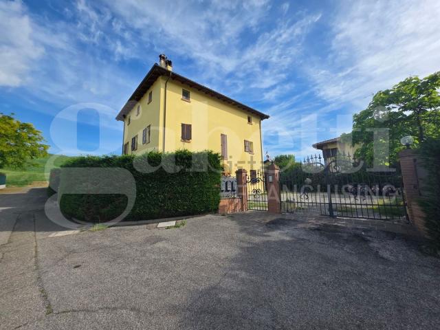 Appartamento in vendita a Unione dei comuni Valli del Reno, Lavino e Samoggia, Monte San Pietro