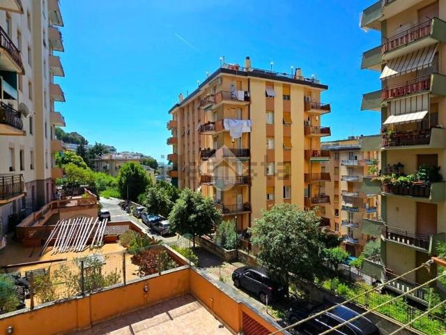 Appartamento in vendita a Ponente, Serra Riccò
