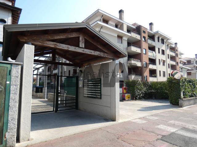 Appartamento in vendita a Bussero, Lombardia
