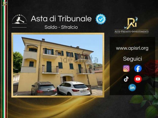 Appartamento in vendita a Borgo Val Di Taro, Reggio Emilia