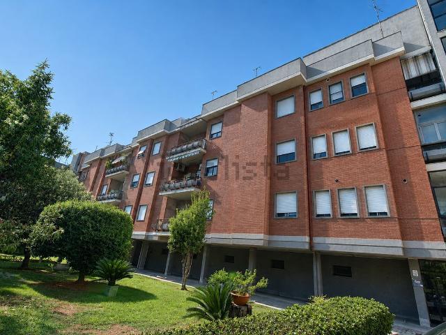 Appartamento in vendita a Gescal, Latina
