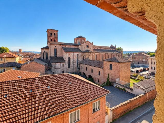 Appartamento in vendita a Rione Cattedrale, Asti