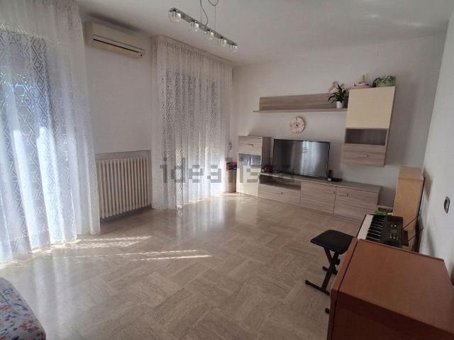 Appartamento in vendita a San Lazzaro, Marche