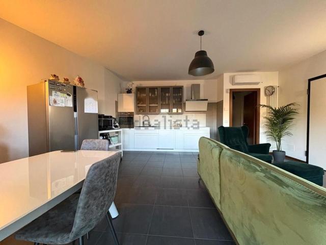 Appartamento in vendita a Oltrestazione, Legnano