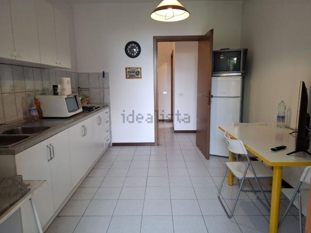 Appartamento in vendita a Caponago, Lombardia