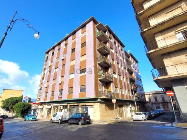 Appartamento in vendita a Calabria, Reggio Calabria