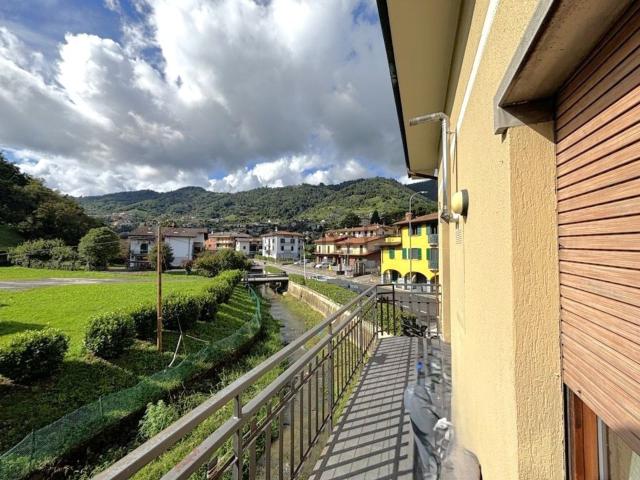 Appartamento in vendita a Foresto Sparso, Lombardia