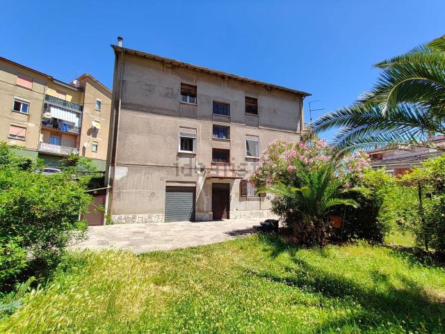 Appartamento in vendita a Ronciglione, Lazio