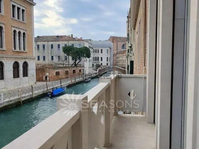 Appartamento in vendita a Venezia-Murano-Burano, Venezia