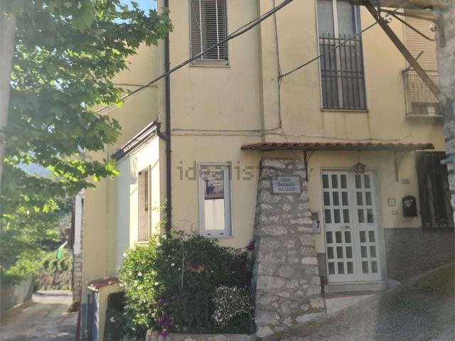 Appartamento in vendita a Foglianise, Campania