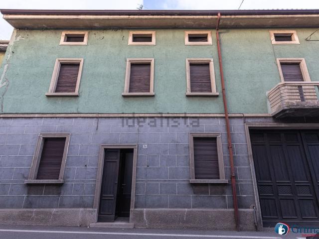 Appartamento in vendita a Rovello Porro, Como