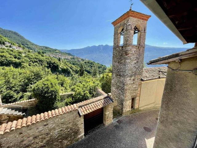 Appartamento in vendita a Comunità Montana Parco Alto Garda bresciano, Tignale