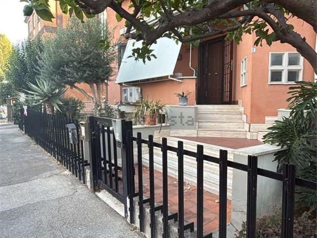 Appartamento in vendita a Latina, Lazio