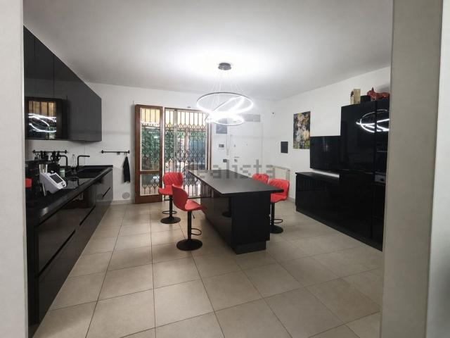 Appartamento in vendita a Ravenna, Reggio Emilia