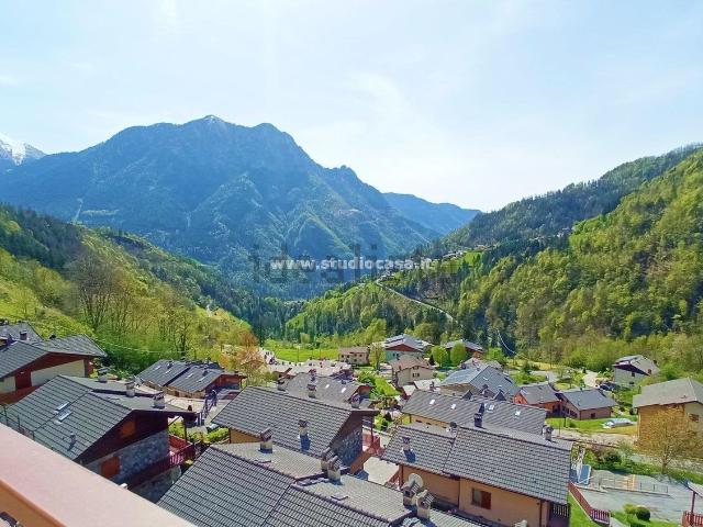 Appartamento in vendita a Valgoglio, Lombardia