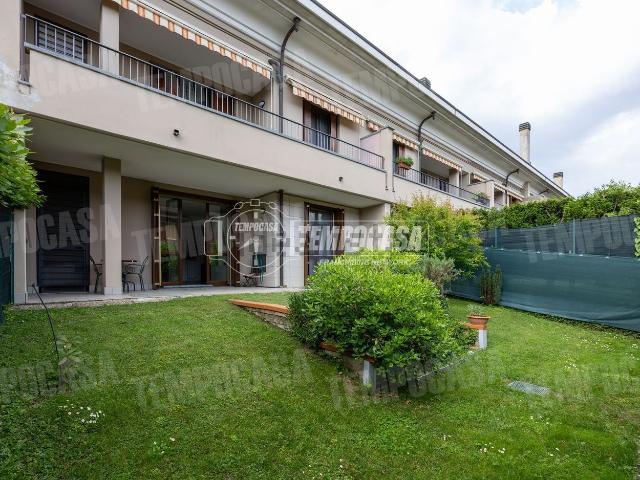 Appartamento in vendita a Bussero, Lombardia