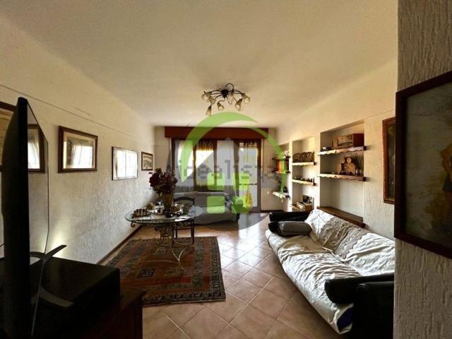 Appartamento in vendita a Gazzaniga, Lombardia