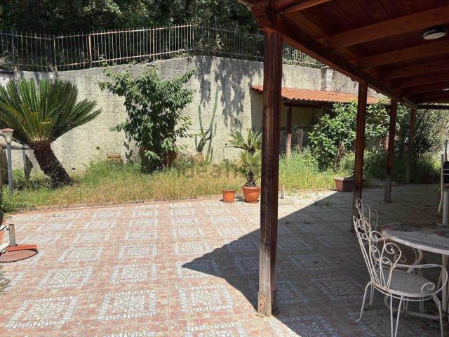 Appartamento in vendita a San Bartolo, Calabria