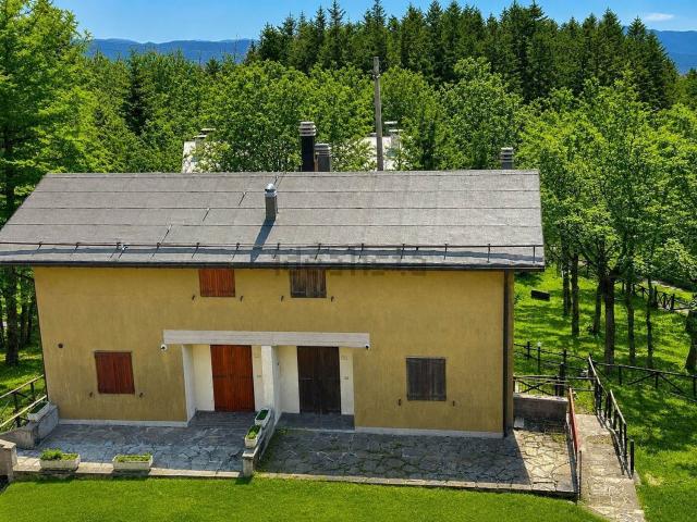Appartamento in vendita a Abetone Cutigliano, Doganaccia