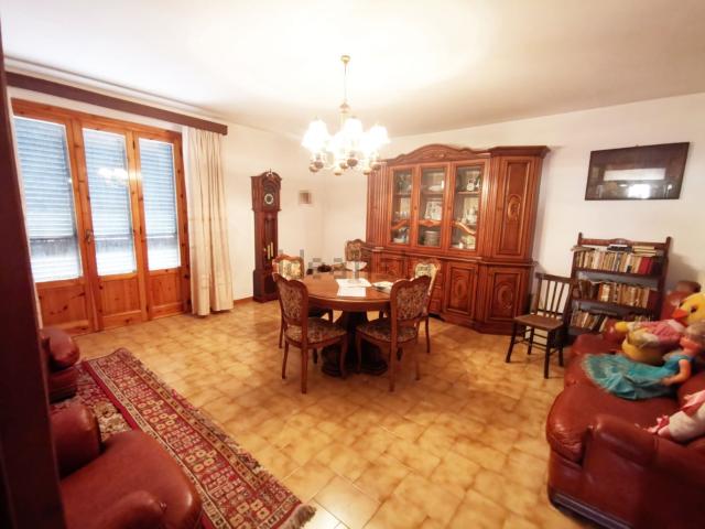 Appartamento in vendita a Bucine, Toscana