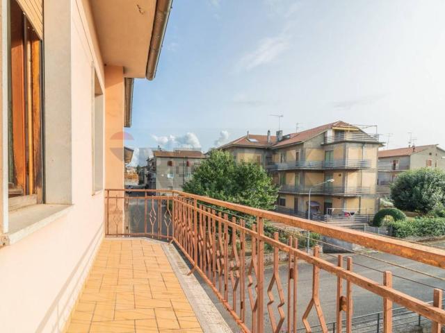 Appartamento in vendita a San Lorenzo Nuovo, Viterbo
