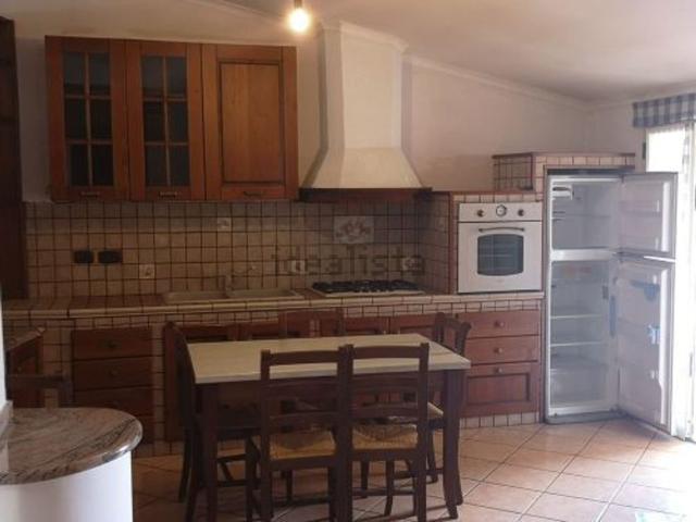 Appartamento in vendita a Vena, Jonadi