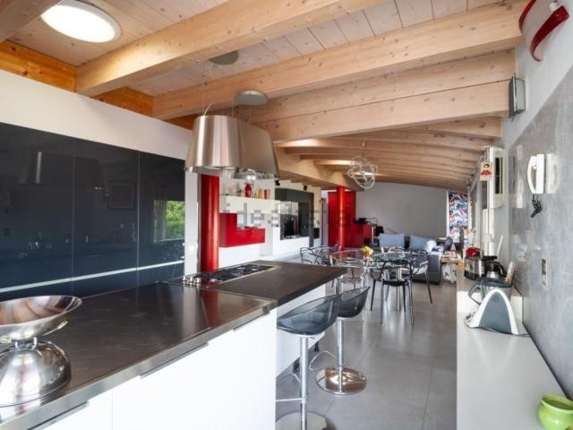 Appartamento in vendita a Desenzano Del Garda, Lombardia