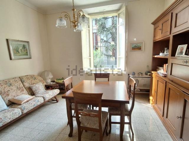 Appartamento in vendita a Mirabello, Re