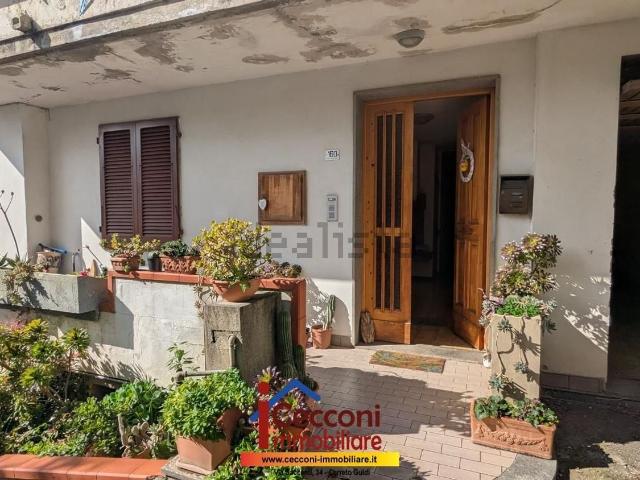 Appartamento in vendita a Lamporecchio, Toscana
